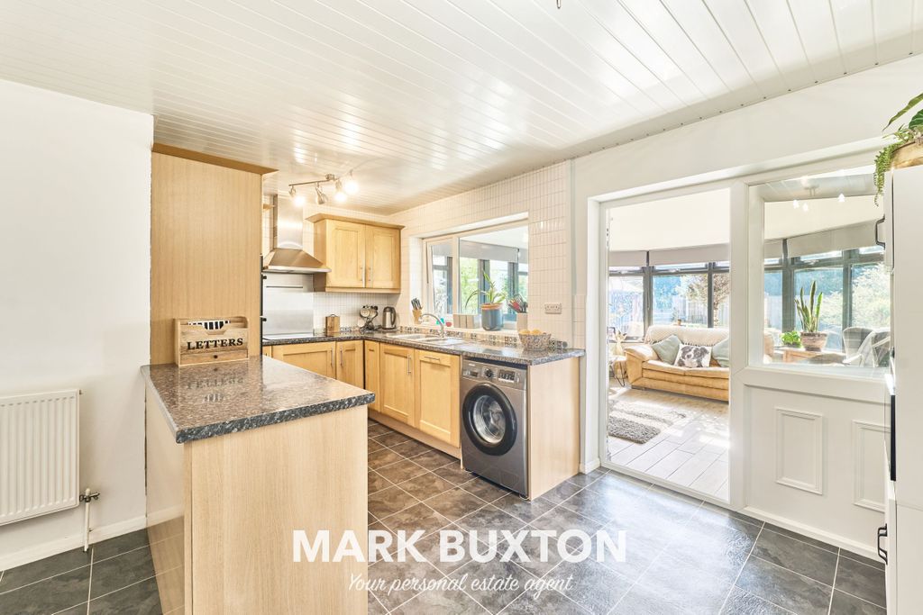 Property photo 3 of 30