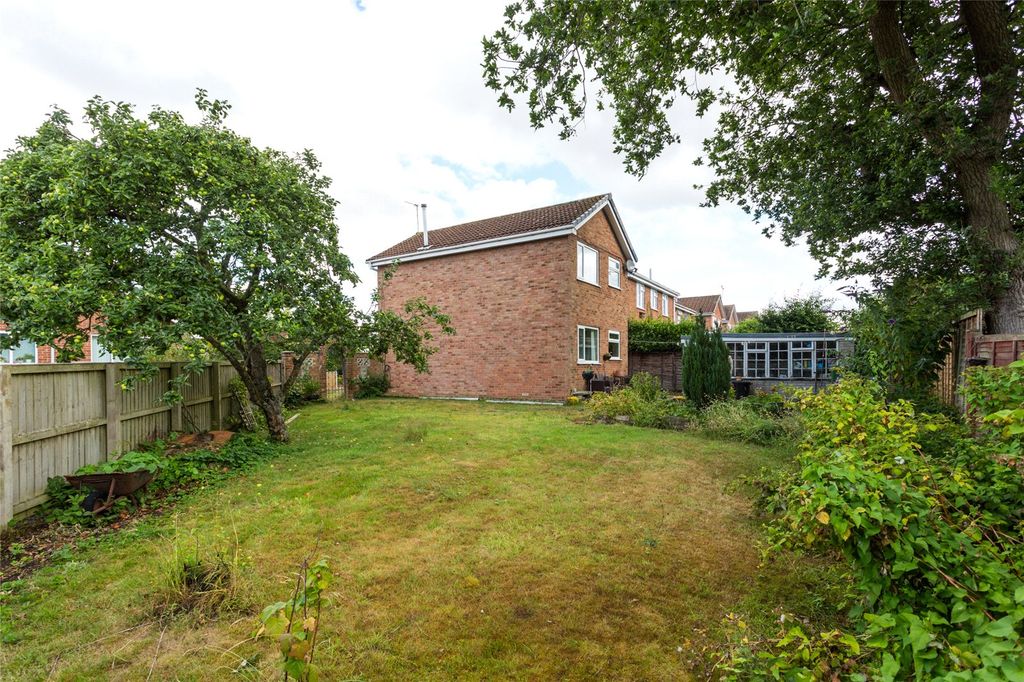 Property photo 2 of 13 Photos
