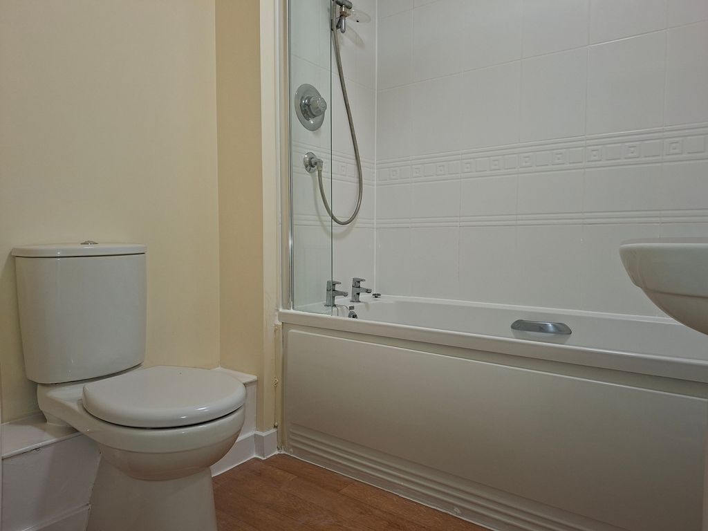 Property photo 3 of 3