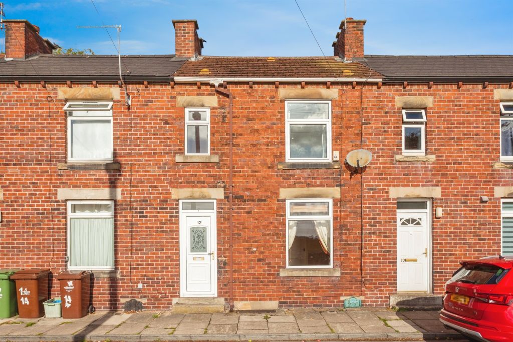Property photo 1 of 17