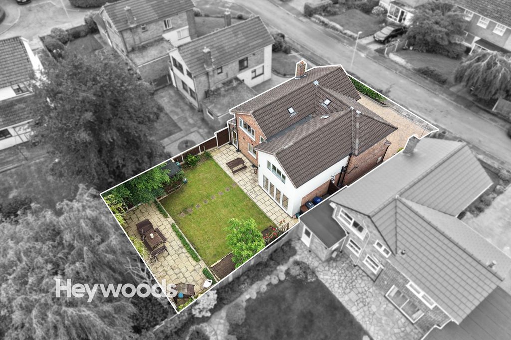 Property photo 2 of 56