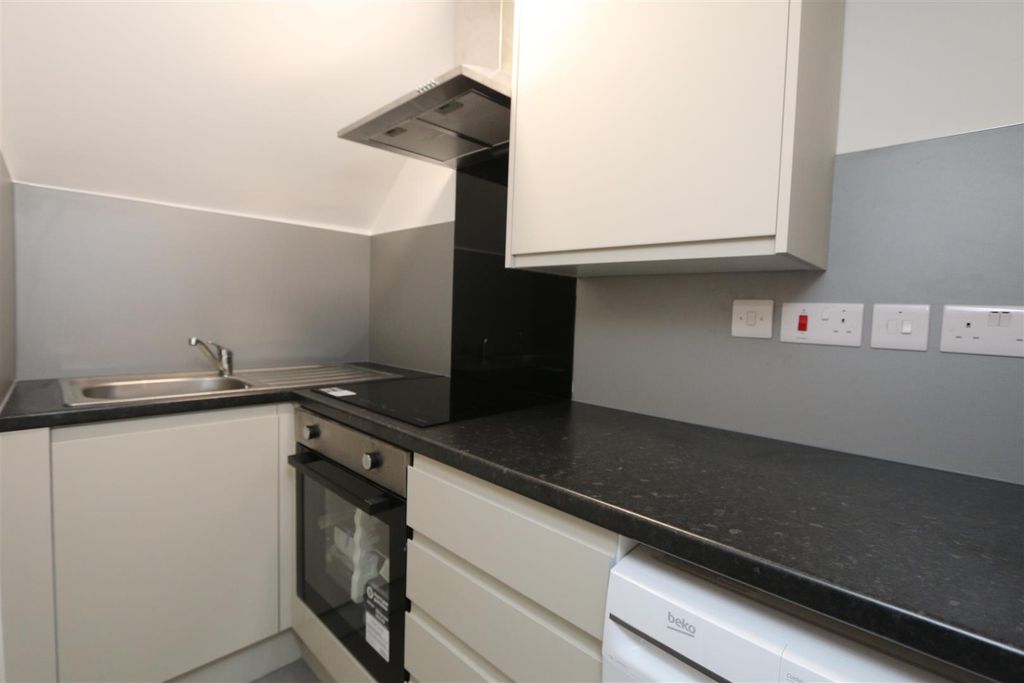 Property photo 3 of 6 Img_1589.Jpg