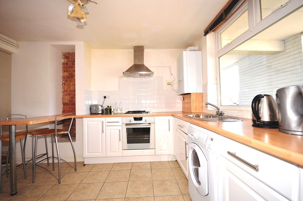Property photo 3 of 7 Gallery
