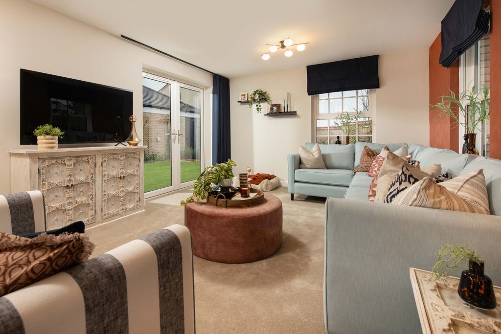 Property photo 1 of 10 St Peters Chase Dwh Conwy Lounge