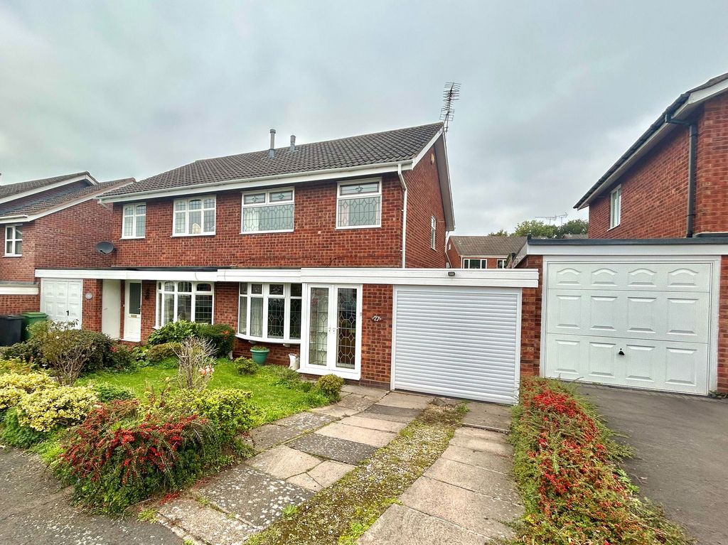 Property photo 1 of 18