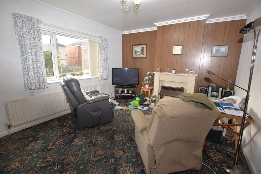 Property photo 2 of 11 Picture No. 05