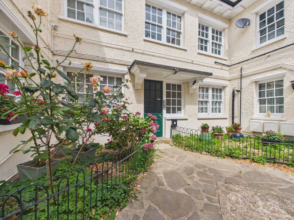 Property photo 1 of 25 Front