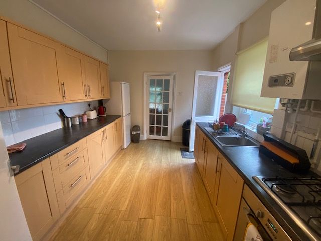 Property photo 2 of 9 2