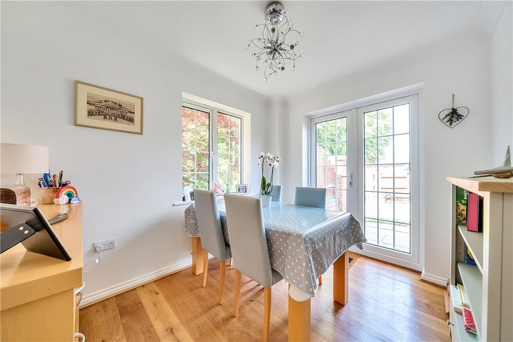 Property photo 2 of 9 Dining Room