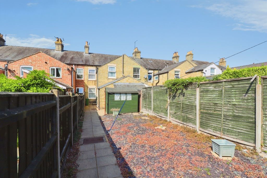 Property photo 2 of 14