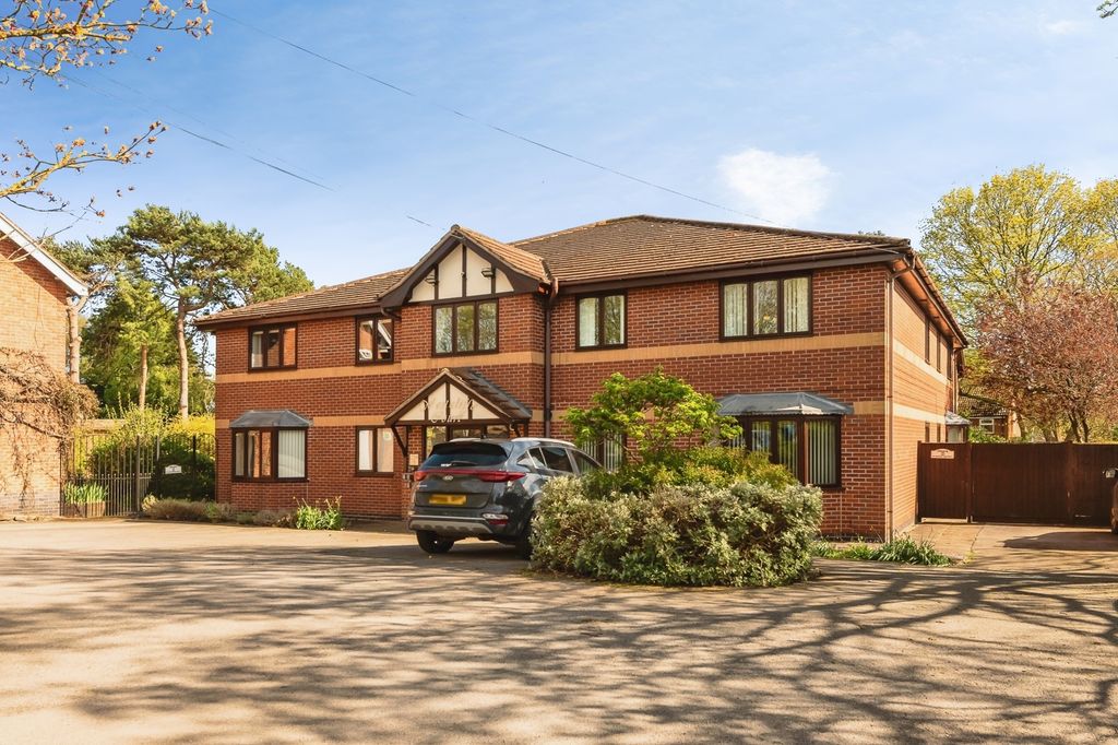 Property photo 1 of 19 Pbox-Img.Jpg