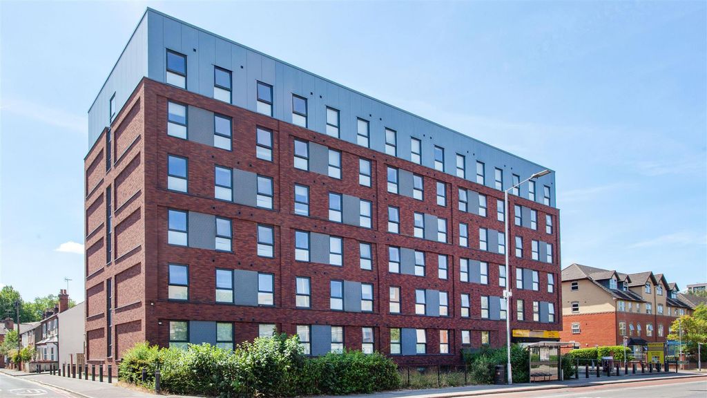 Property photo 1 of 19