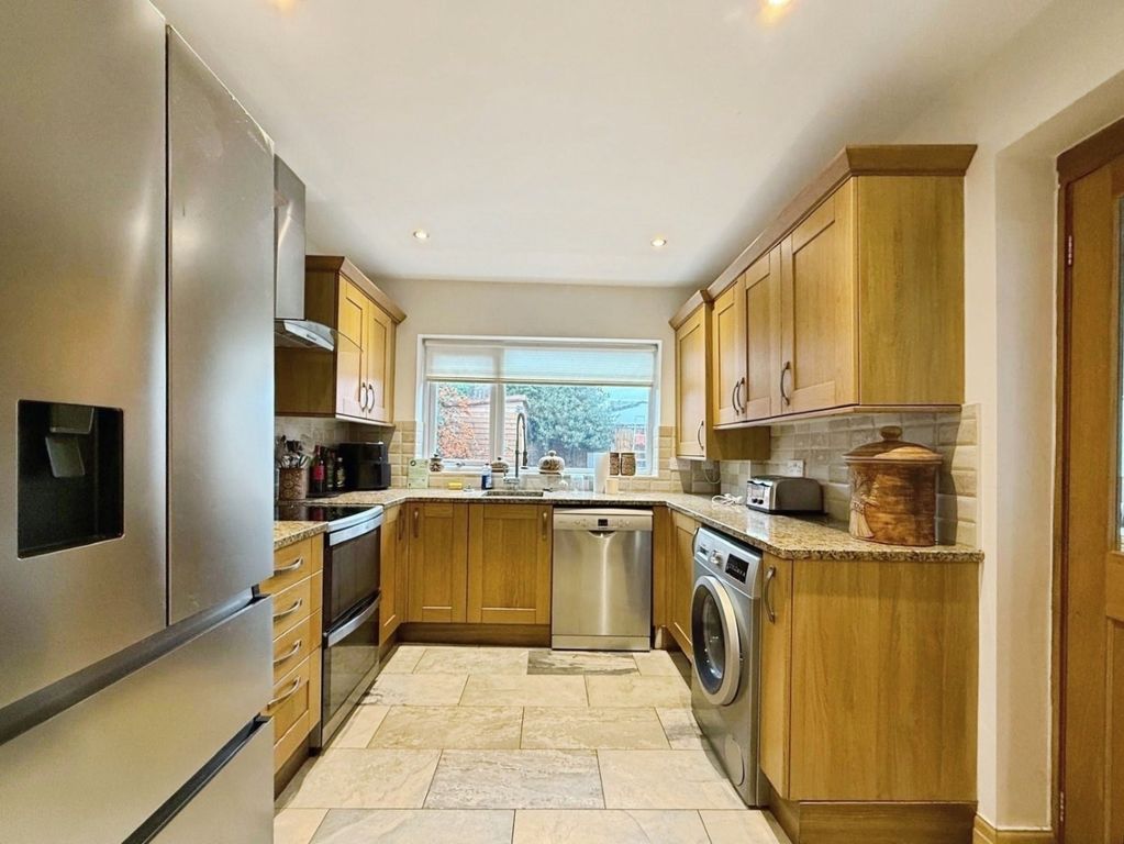 Property photo 2 of 21 Pbox-Img.Jpg