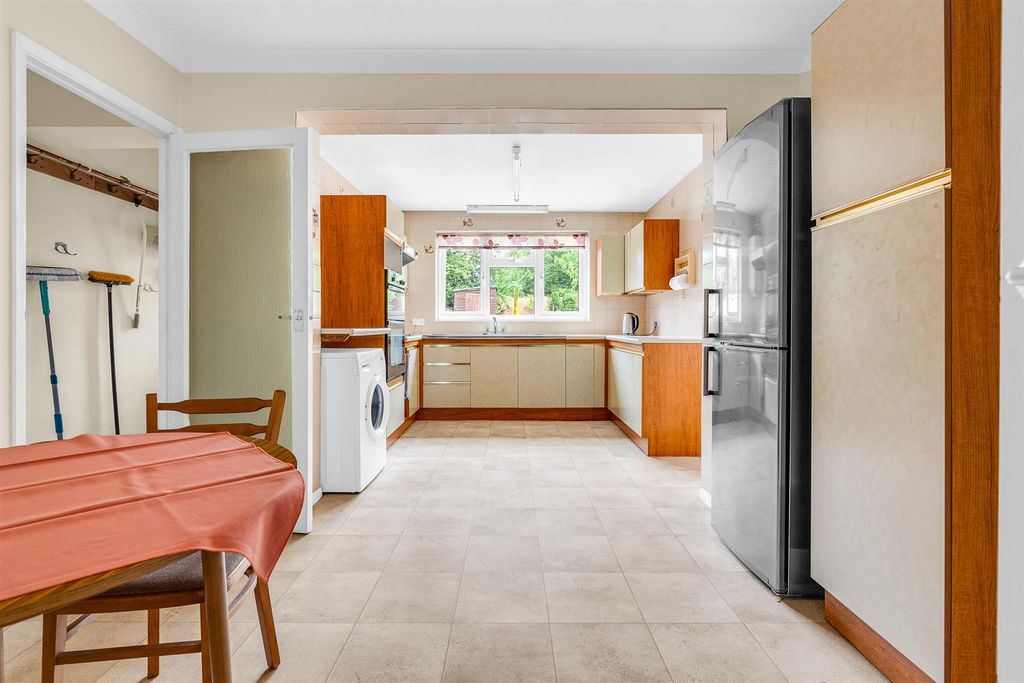 Property photo 2 of 22 Internal-8.Jpg