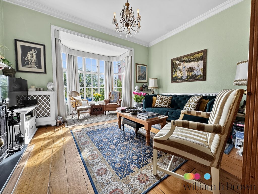 Property photo 2 of 27 Image