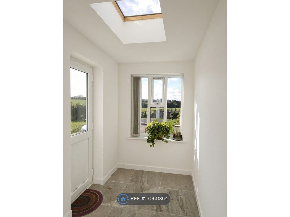 Property photo 2 of 3
