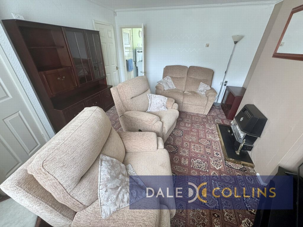 Property photo 3 of 16 Photo 7