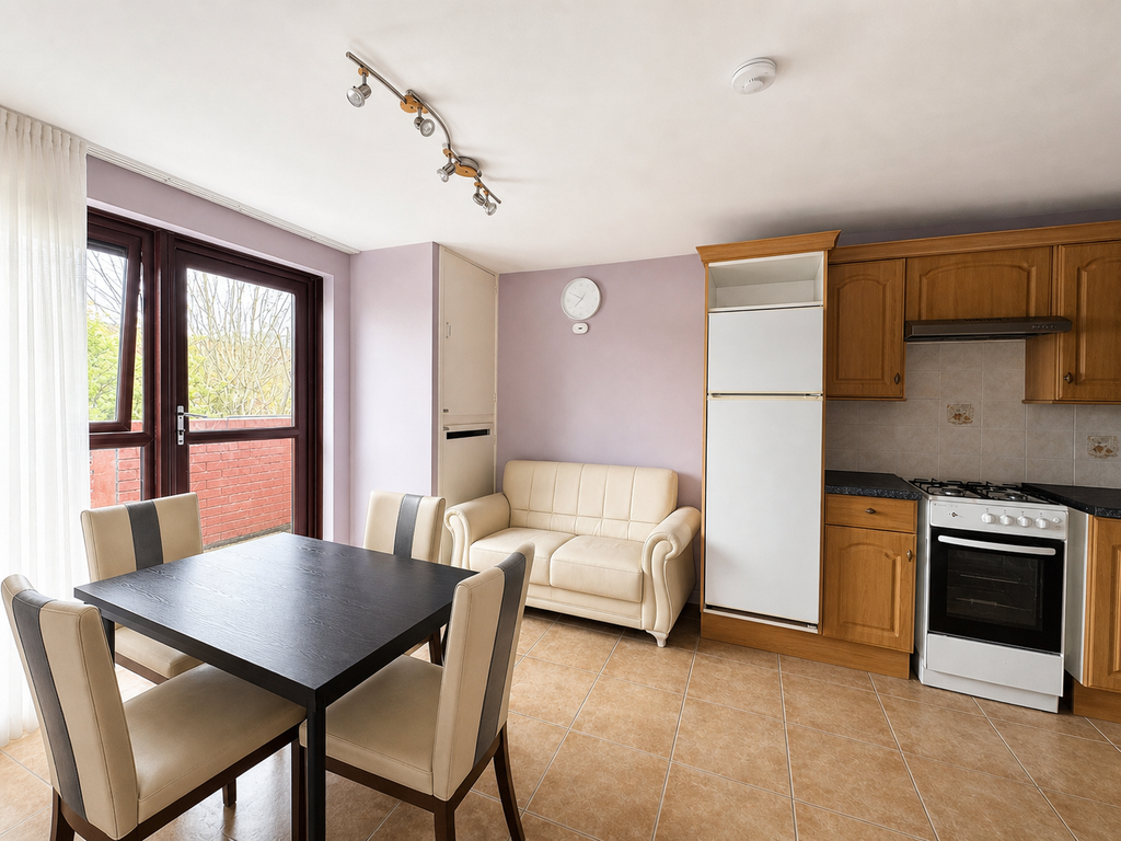 Property photo 1 of 9