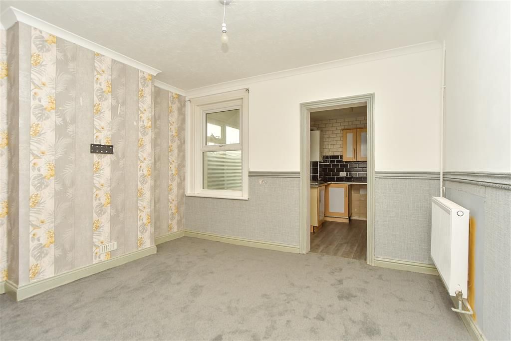 Property photo 3 of 10 Dining Room