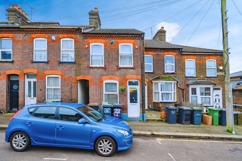 Property photo 1 of 13 Photography