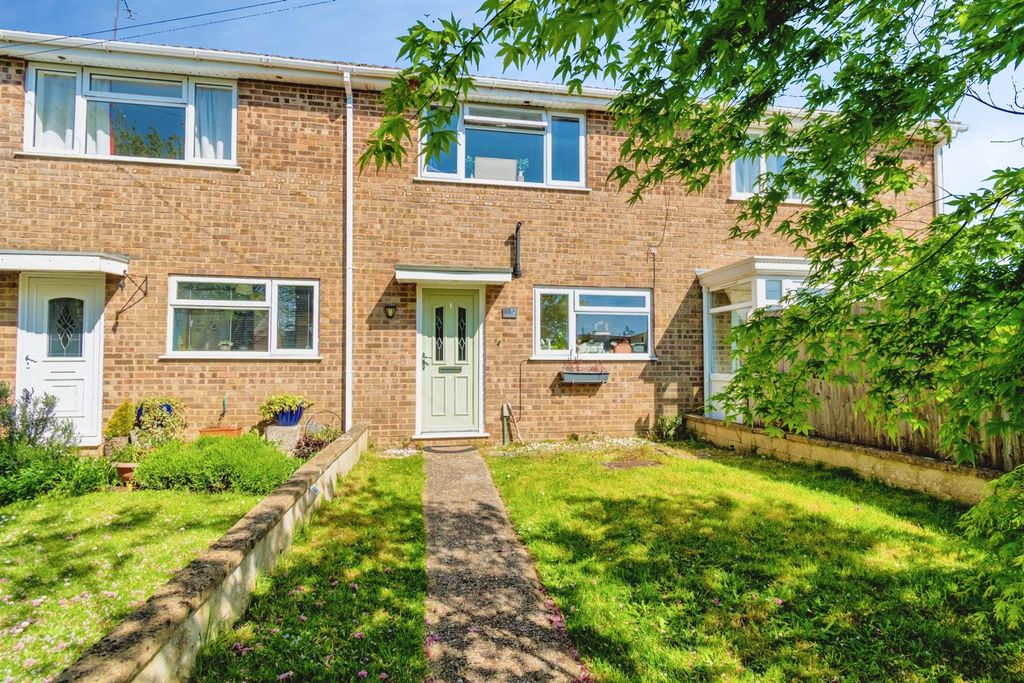 Property photo 1 of 18