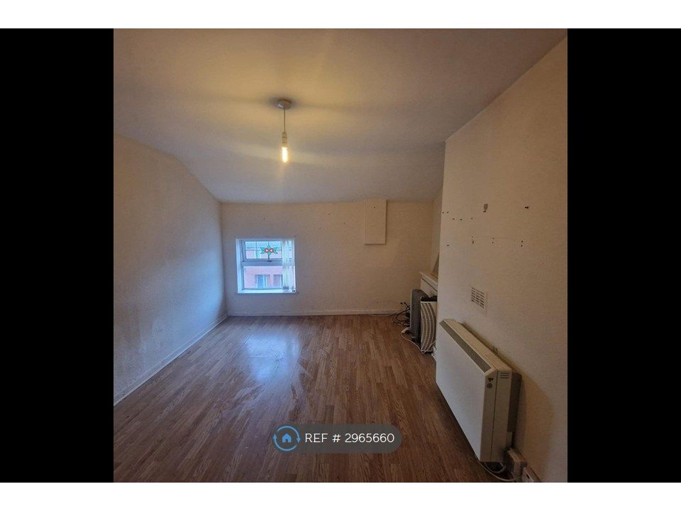 Property photo 1 of 3