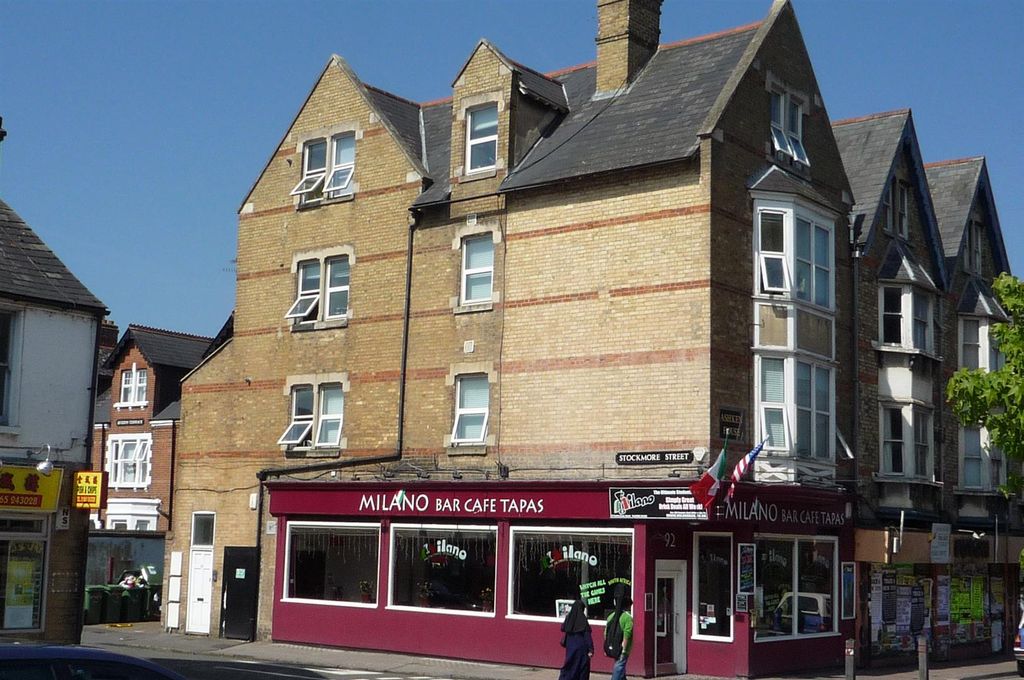 Property photo 1 of 1