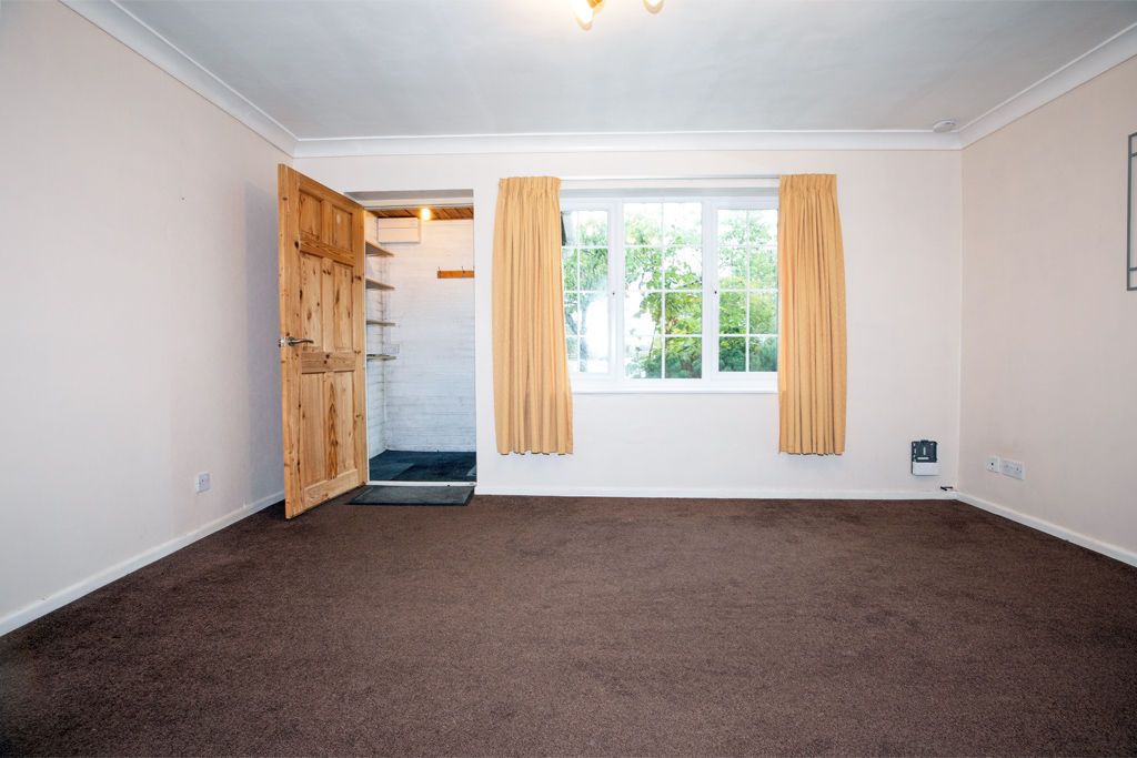 Property photo 3 of 13 Photo 3