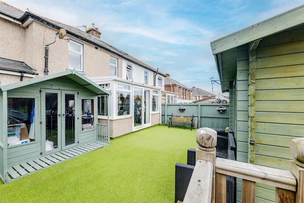 Property photo 3 of 28 P1366241.Jpg