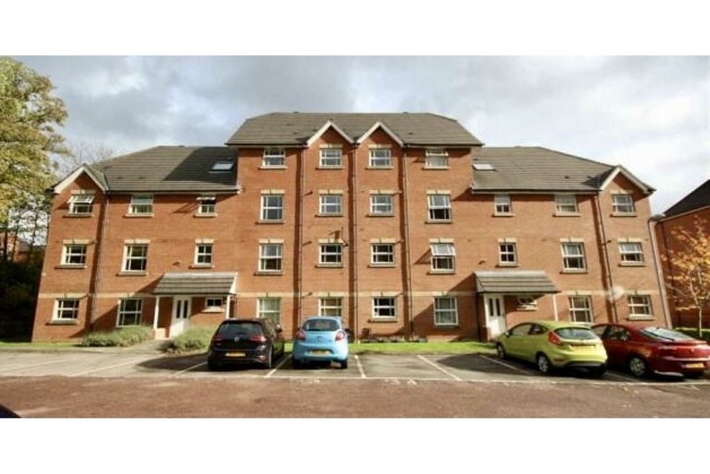 Property photo 1 of 7