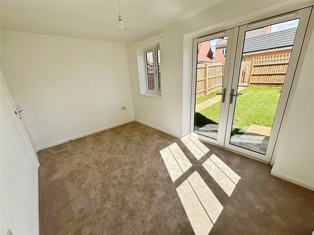 Property photo 3 of 11 Reception Room
