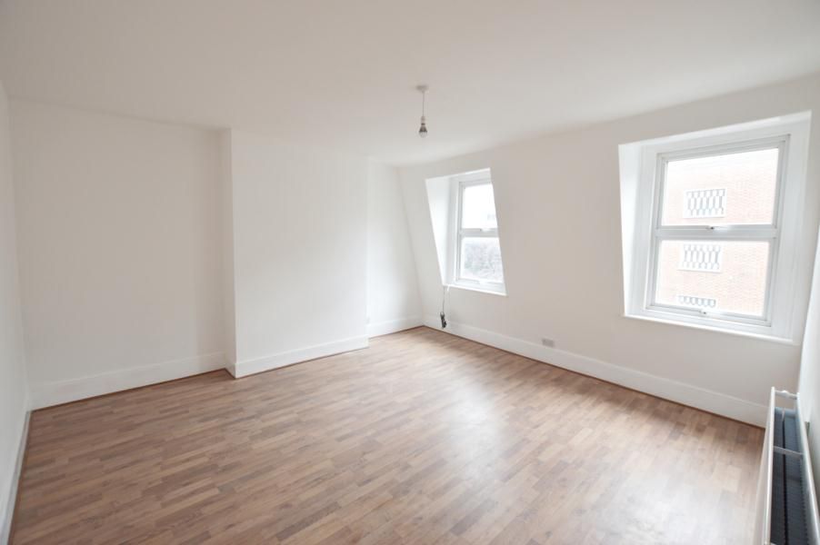 Property photo 2 of 6