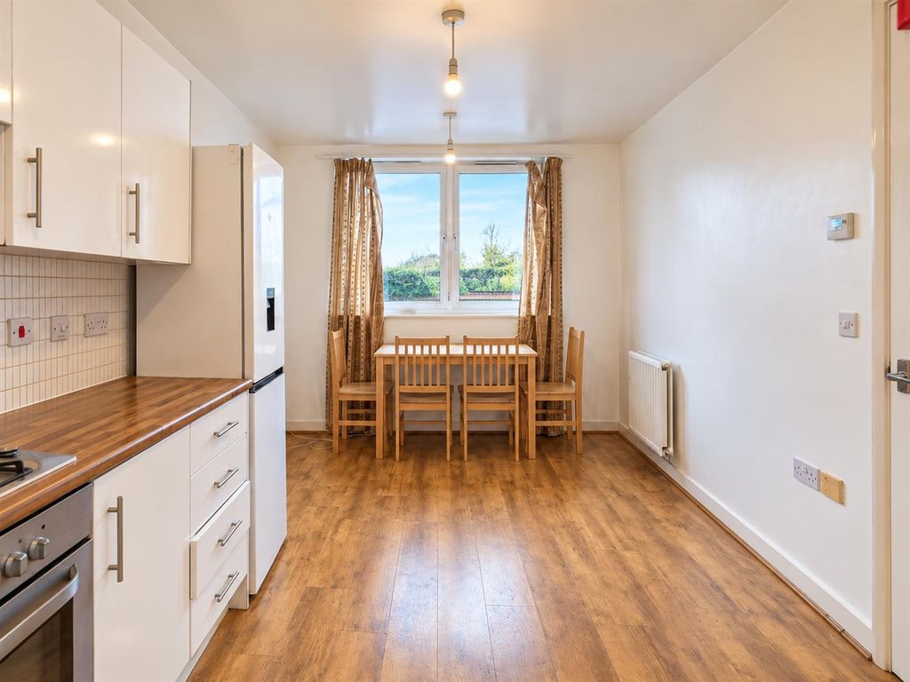 Property photo 2 of 13 7.Png
