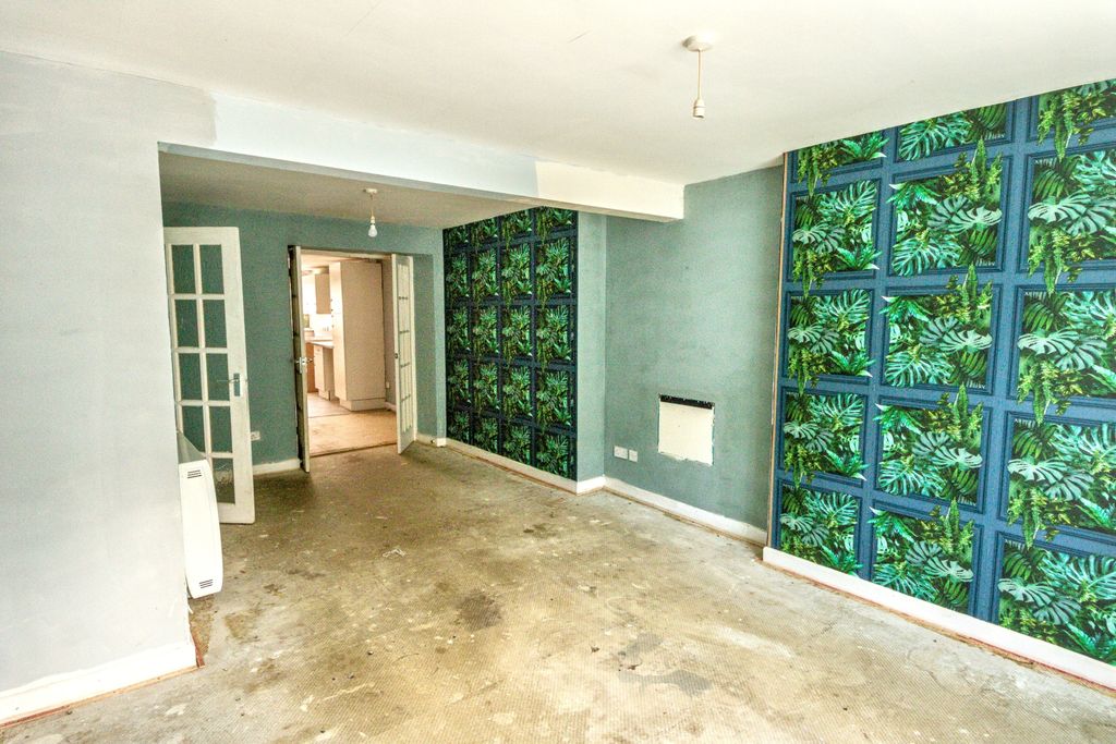Property photo 3 of 18 1 Old Post Office, Wyke Road, Wyke, Gillingham, Dorset, Sp8 4Nh