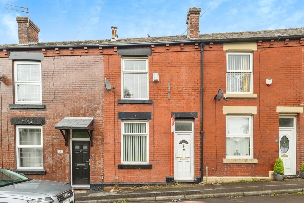 Property photo 2 of 17 Photo