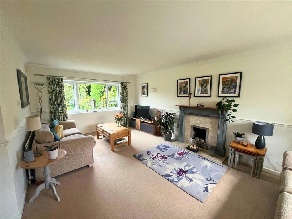 Property photo 3 of 18 5.Jpg