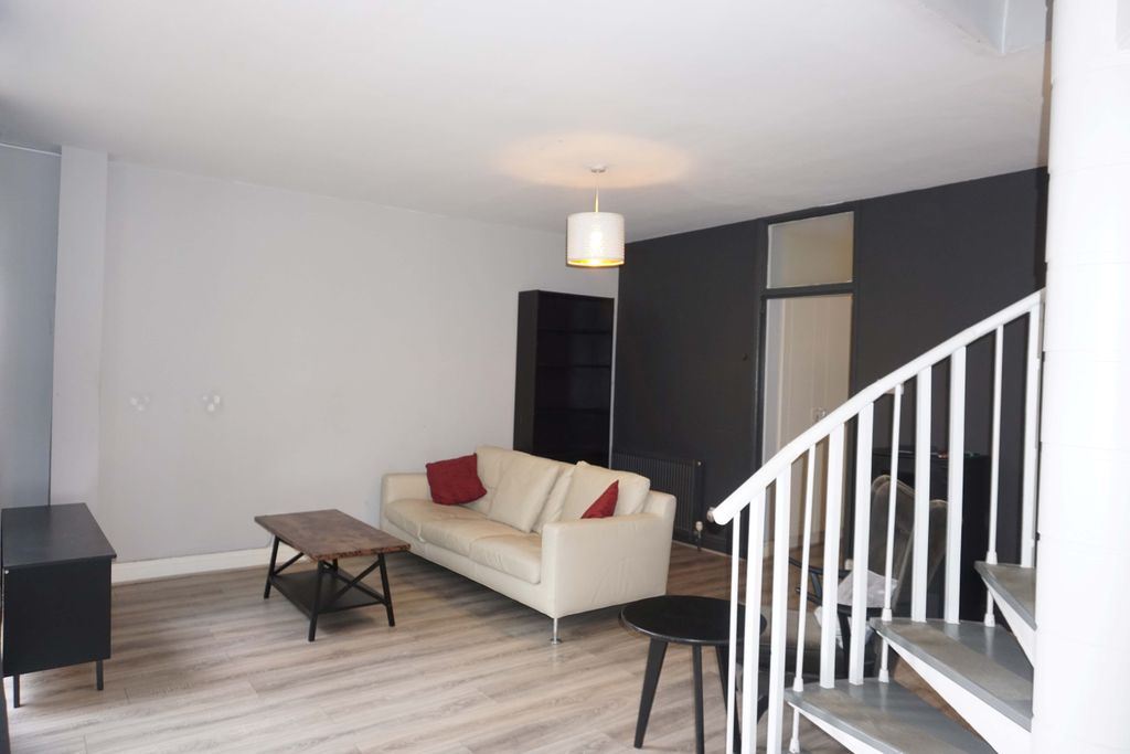 Property photo 1 of 16 Living Area