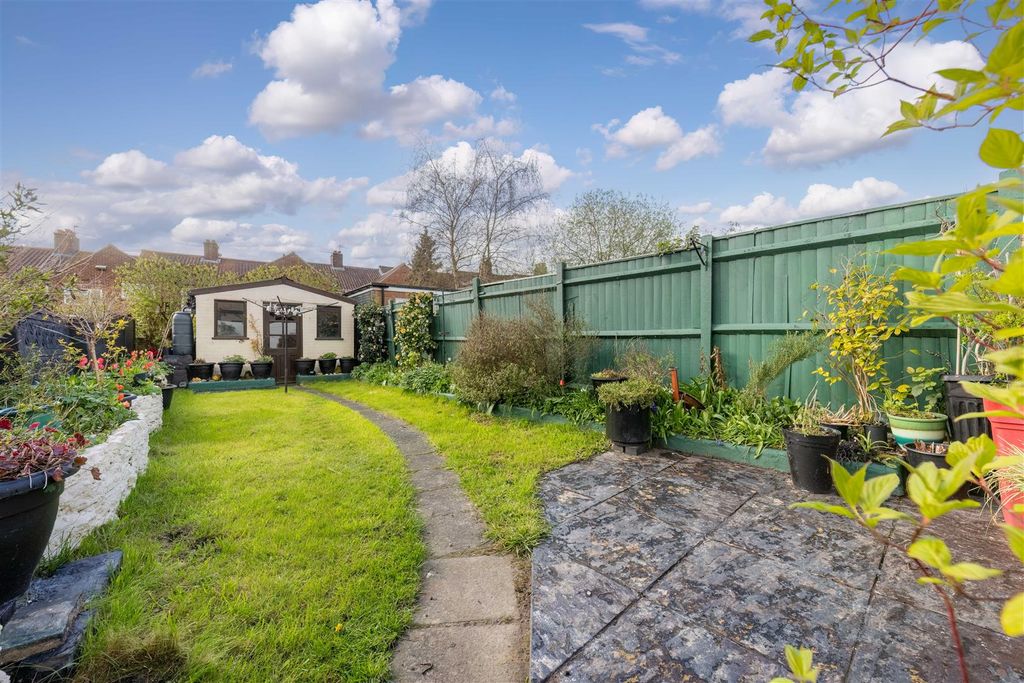 Property photo 2 of 20 Ba-22.Jpg