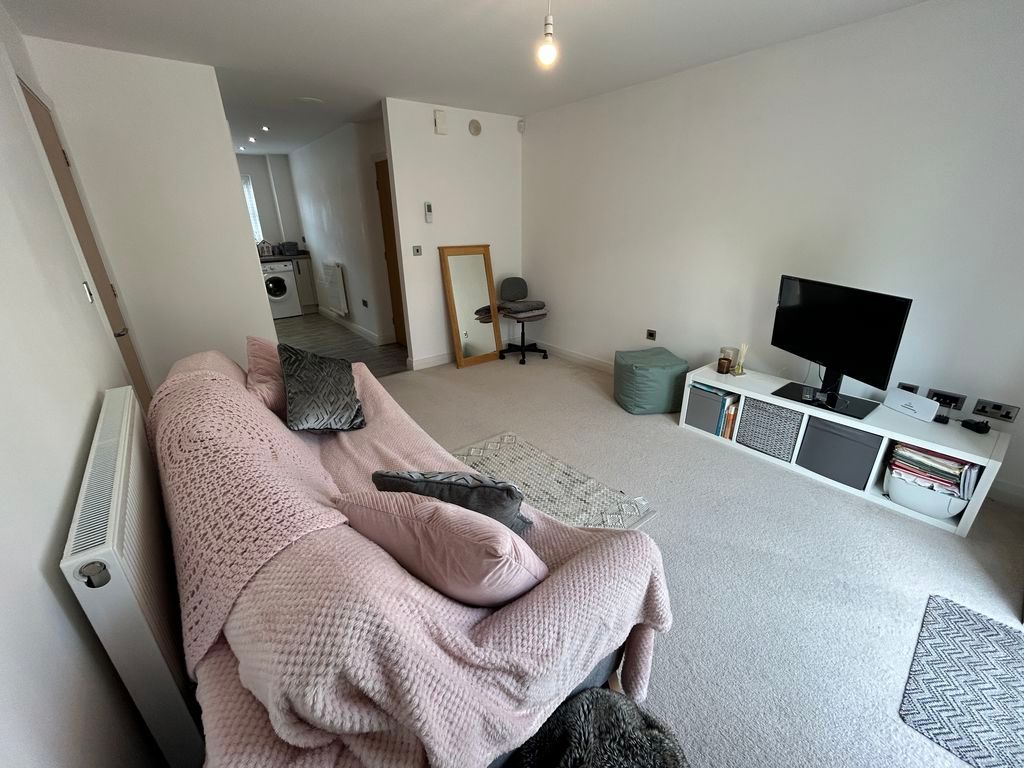 Property photo 3 of 13 Photo 3