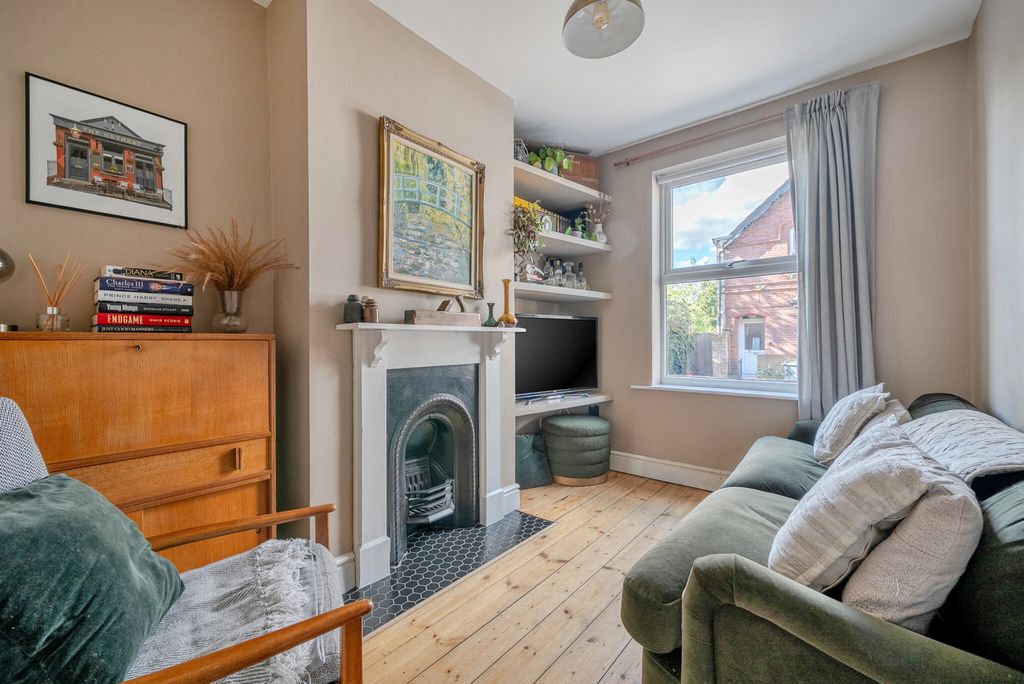 Property photo 2 of 21 1445937-11-69Dd1F...