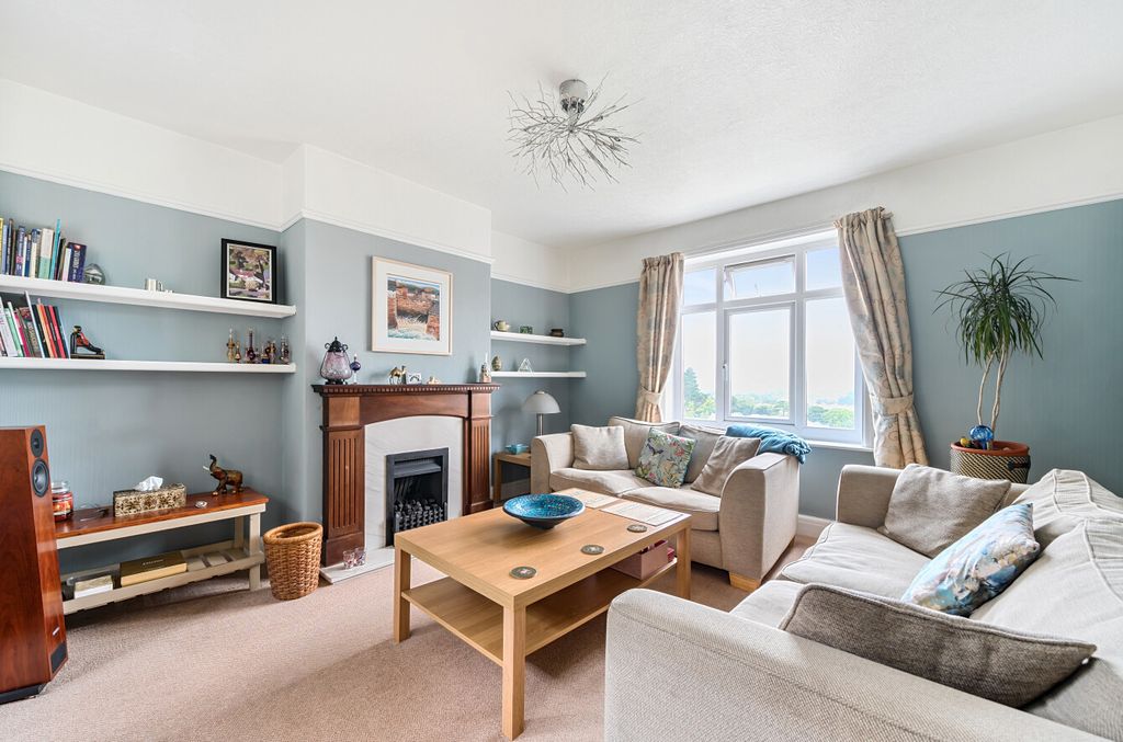 Property photo 3 of 24 1340136-7-6899E33...