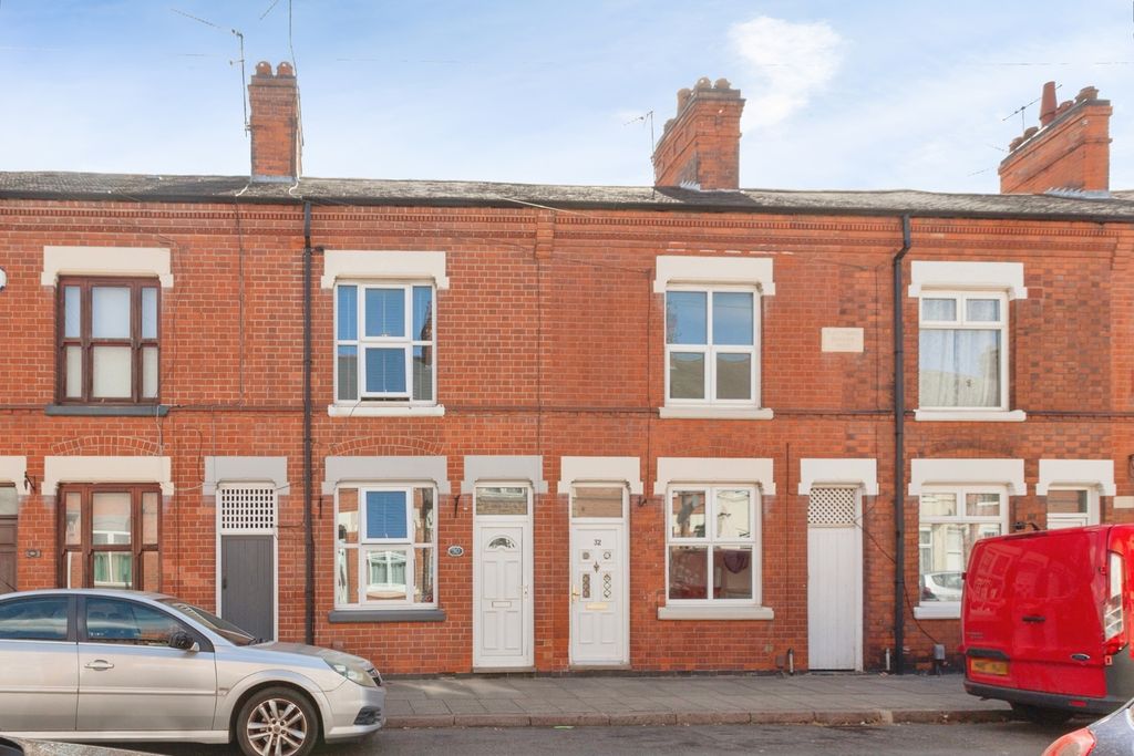 Property photo 1 of 15 Pbox-Img.Jpg