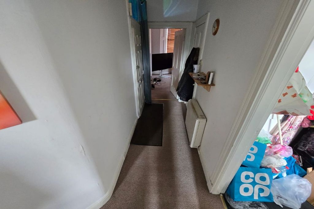 Additional image 9 of 1 bed flat for sale11, Main Street, Flat 2, Campbeltown PA286Ad PA28