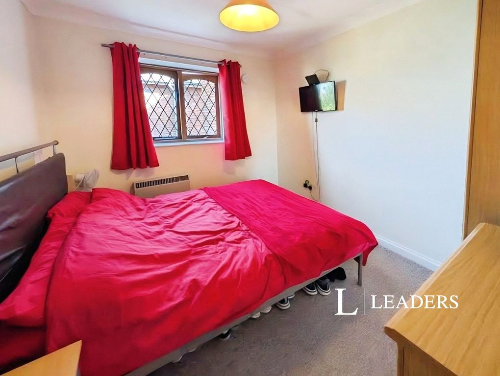 Property photo 3 of 6 Picture No. 06