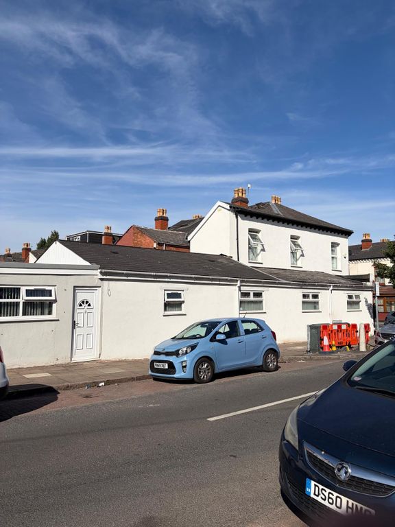 Property photo 2 of 14
