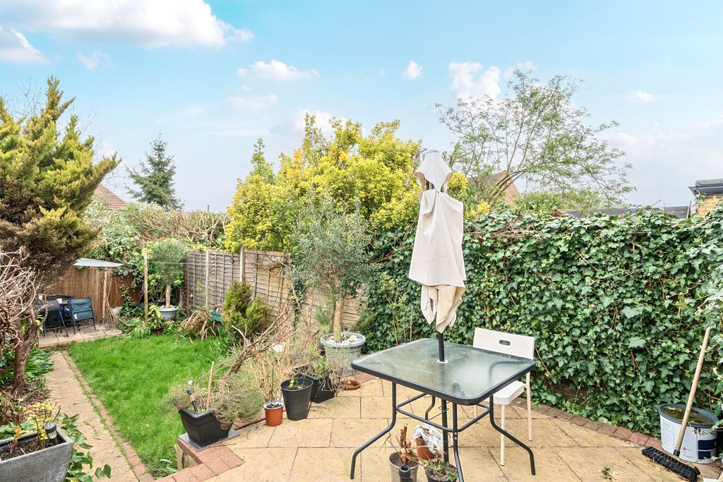 Property photo 2 of 15 1433190-1-69c2A80...