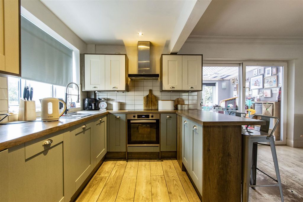 Property photo 3 of 12 Open Plan Kitchen/Diner