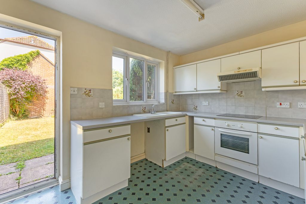 Property photo 3 of 14