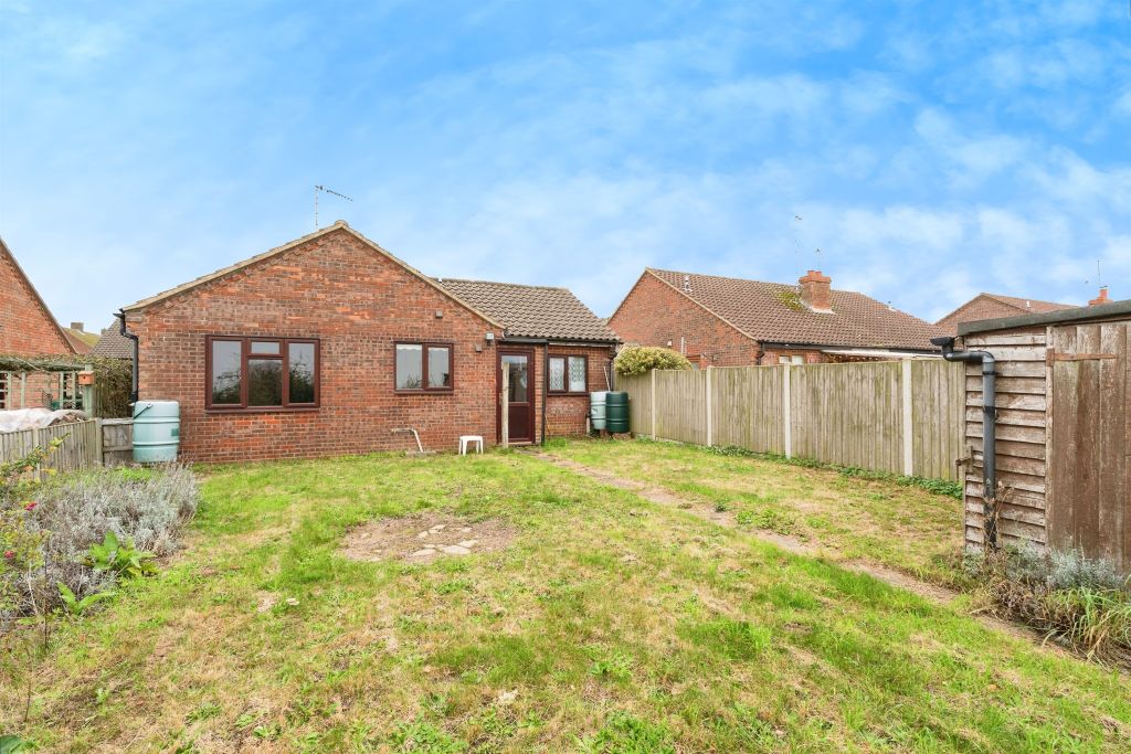 Property photo 3 of 14