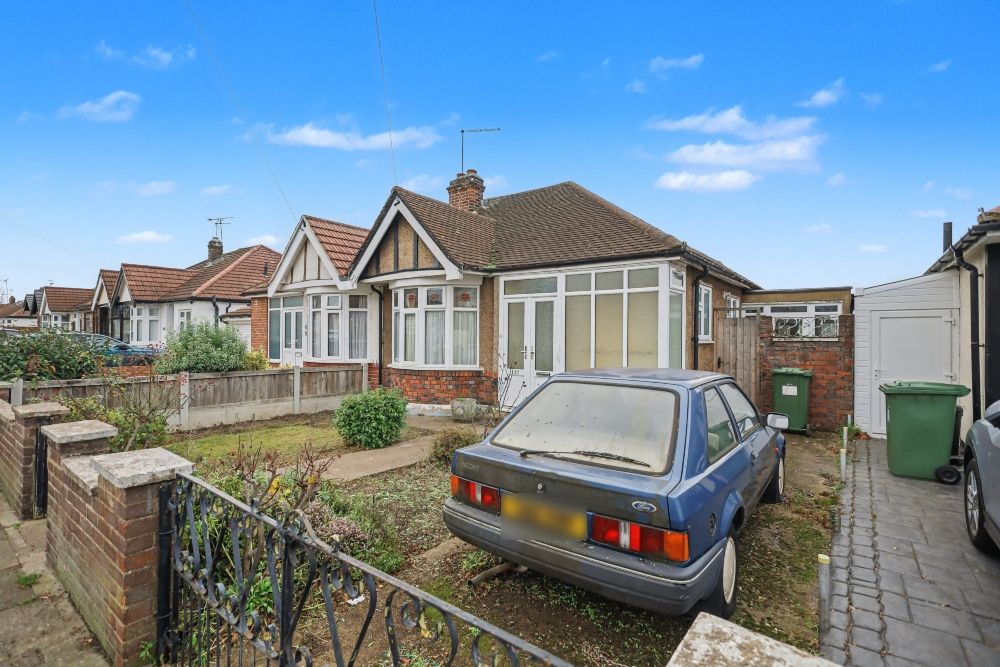 Property photo 2 of 20